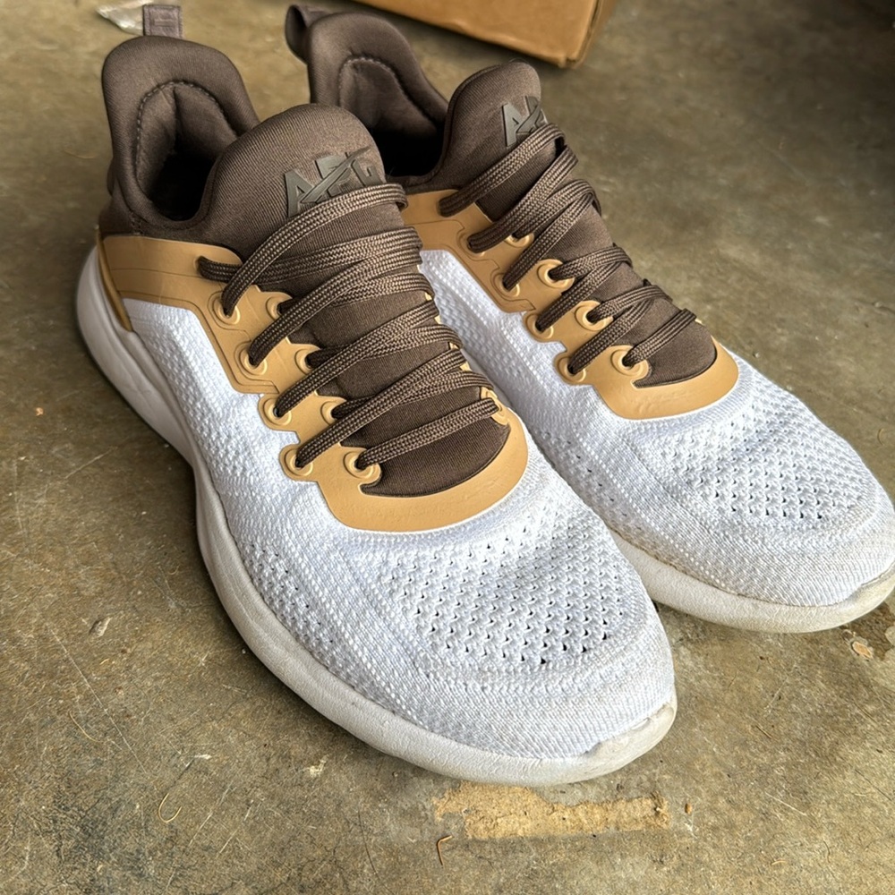 APL techloom sneakers
